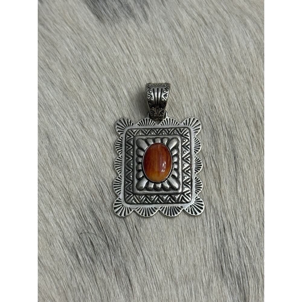 Carolyn Pollack Relios Sterling Silver Orange Spiny Oyster Concho Stamp Pendant - Picture 2 of 9